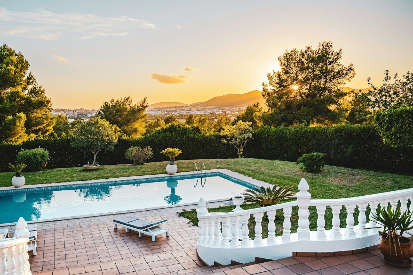 villa destination wedding